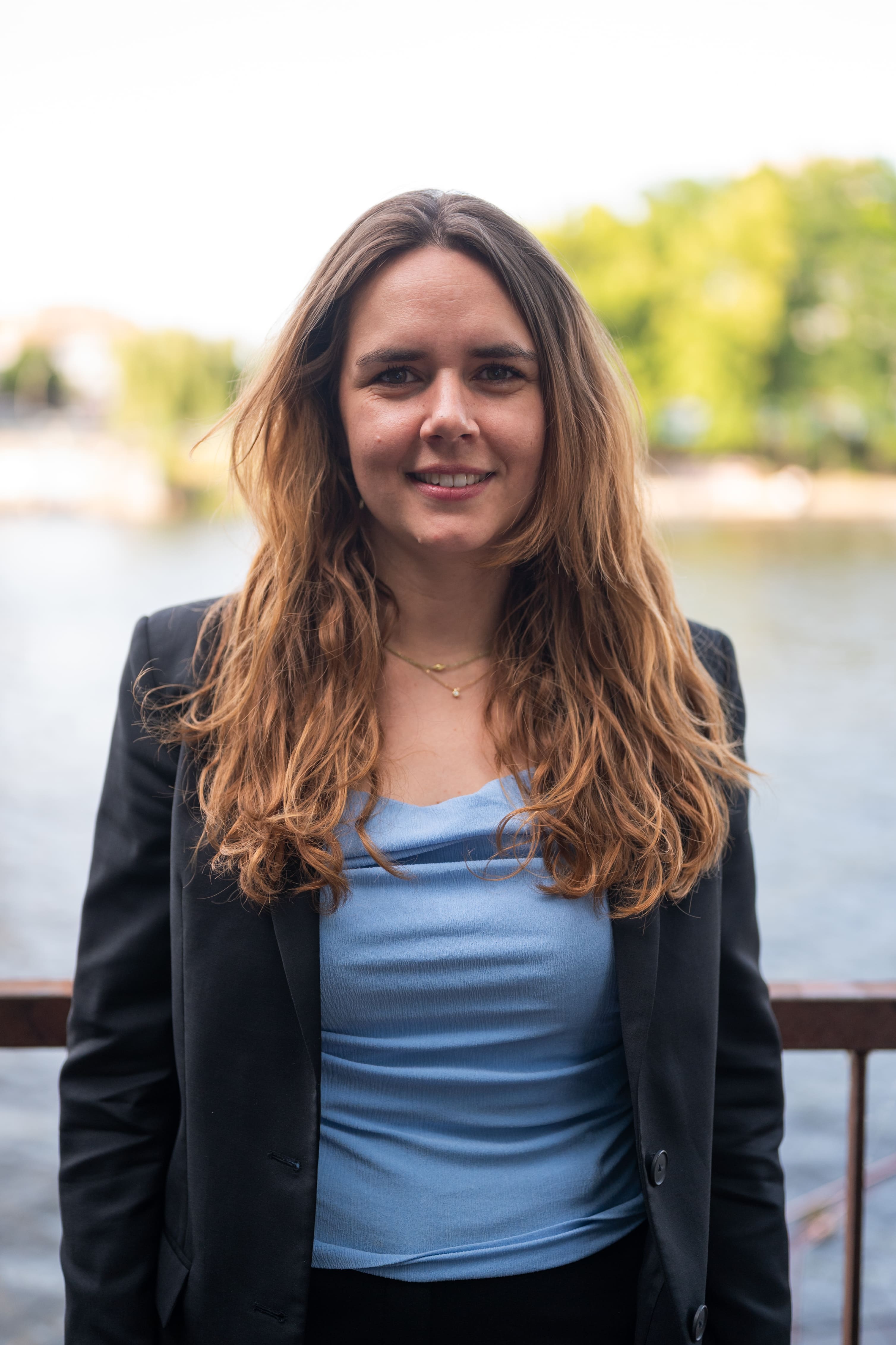 Laura Farina Diederichs lächelnd